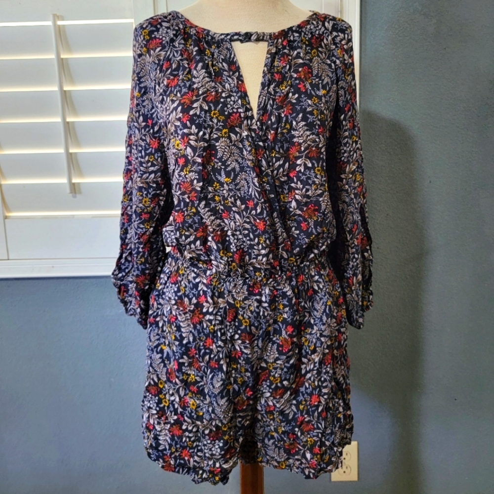 NEW Blashe Long Sleeve Floral Romper